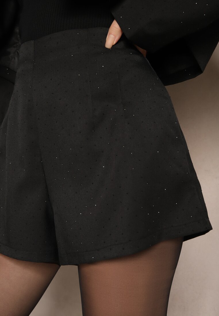 Czarne Szorty o Klasycznym Kroju High Waist z Wsuwanymi Kieszeniami Tialuna