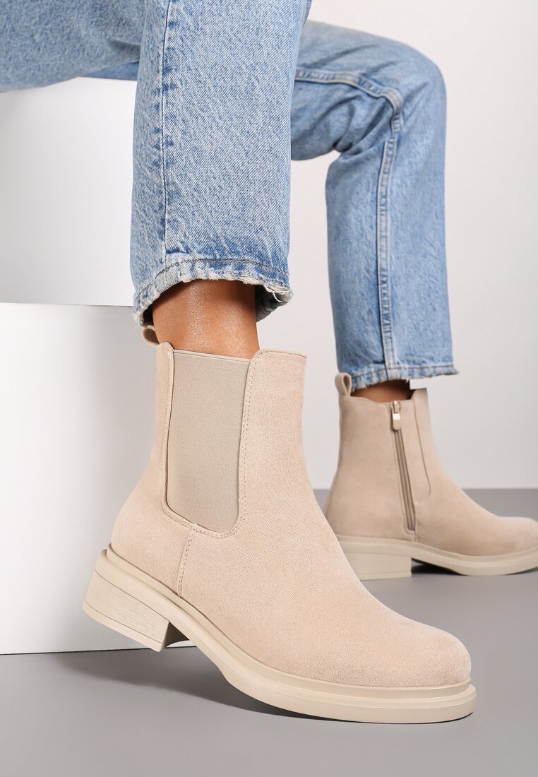 Botine Kaivina Bej