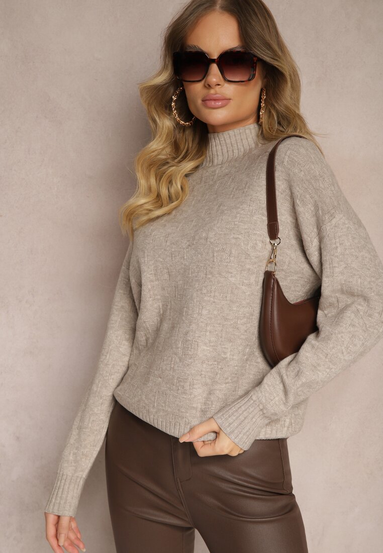 Ciemnobeżowy Golf Sweter z Tłoczeniem i Ściągaczami Melovira