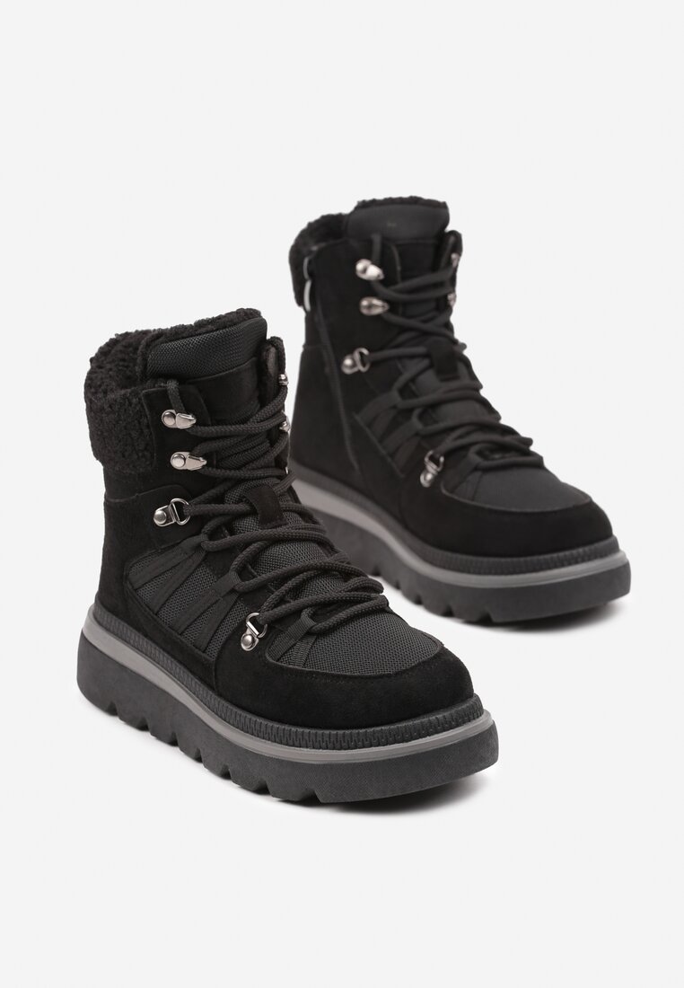 Czarne Futerkowe Traperki na Niskiej Platformie Linivora