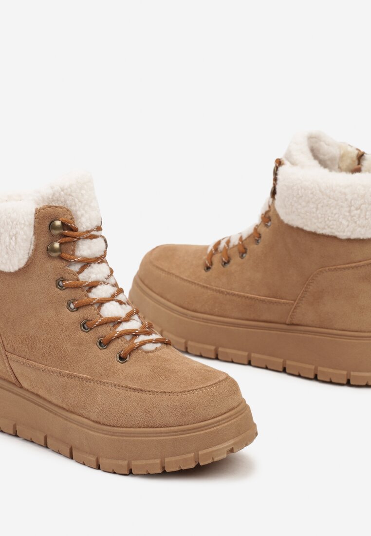 Botine Evalindra Maro