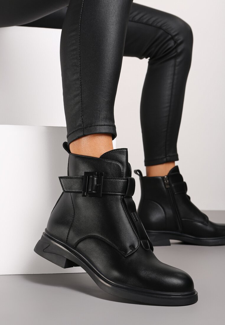 Botine Negre