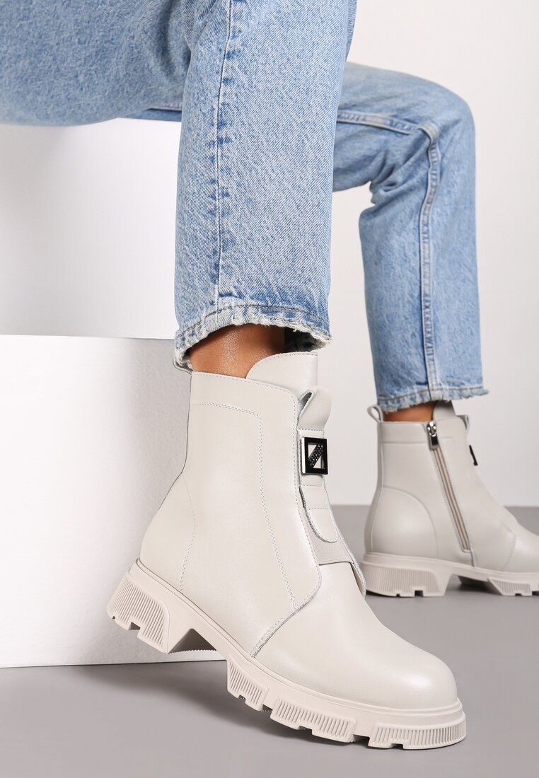 Botine Bej