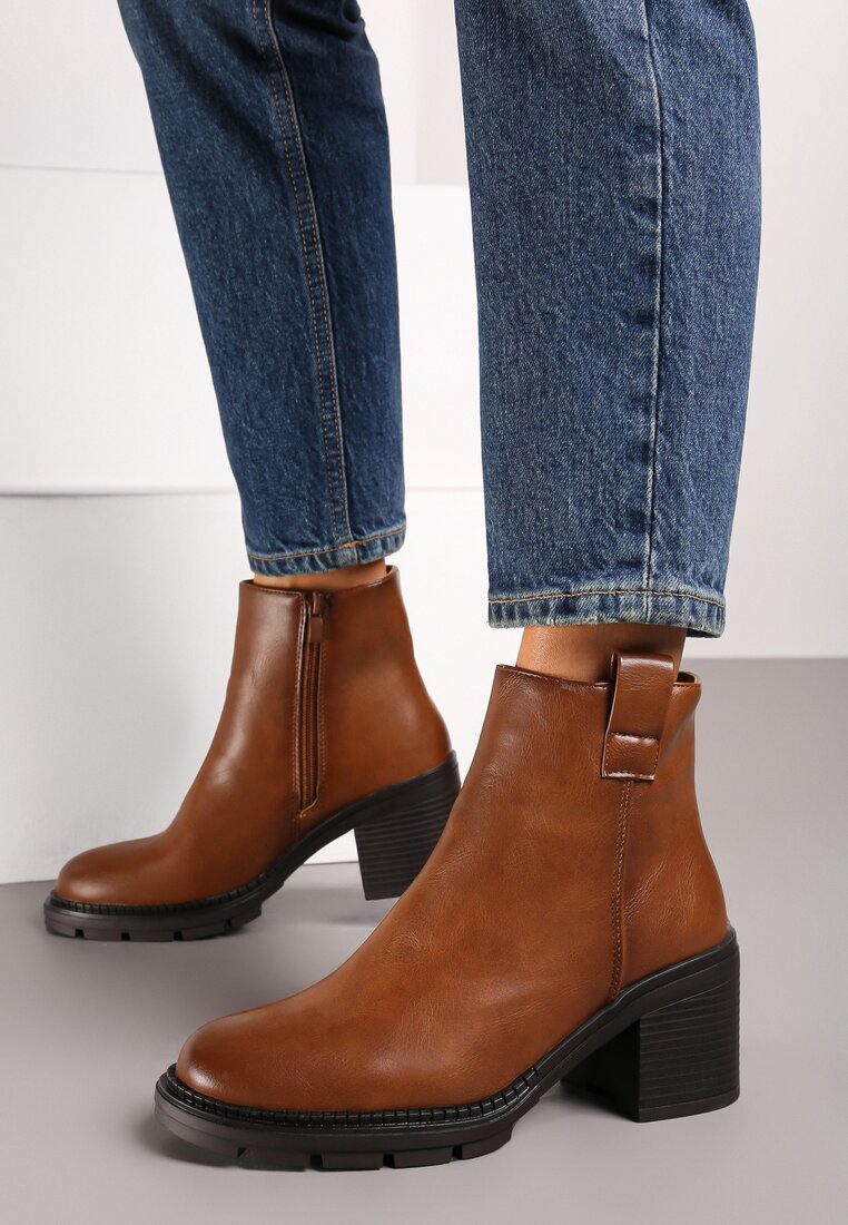 Botine Savalorae Maro