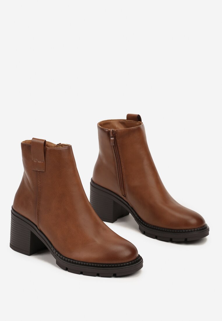 Botine Savalorae Maro