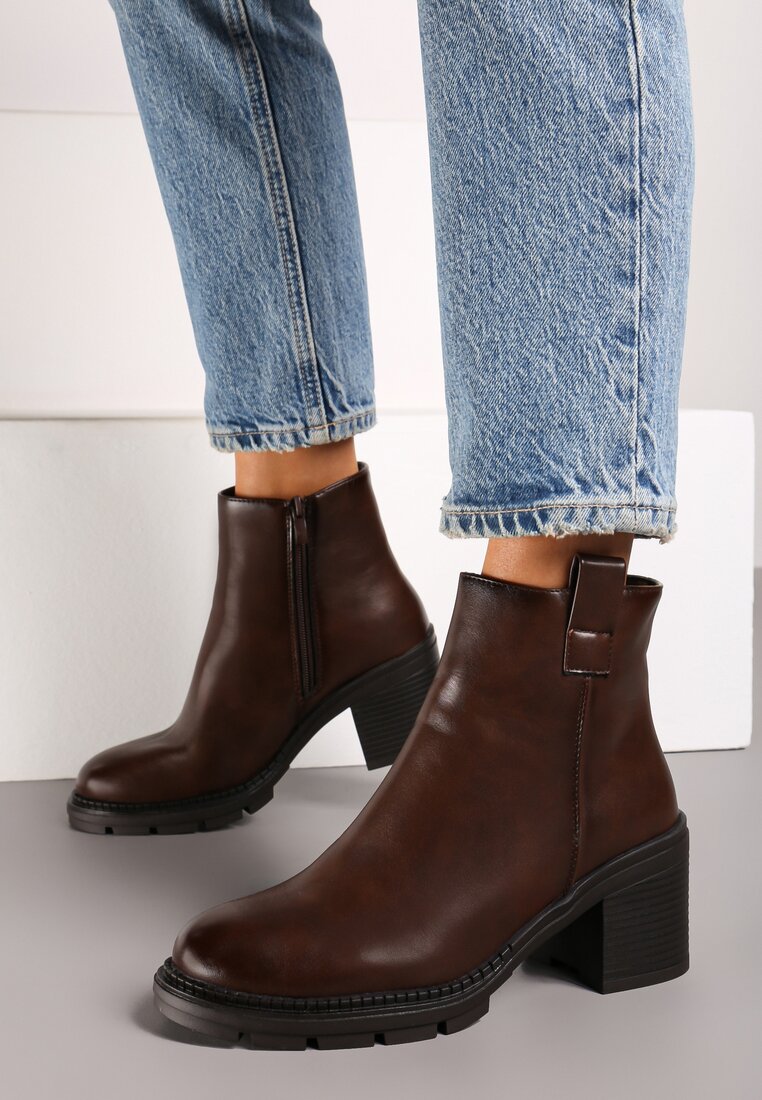 Botine Savalorae Maro
