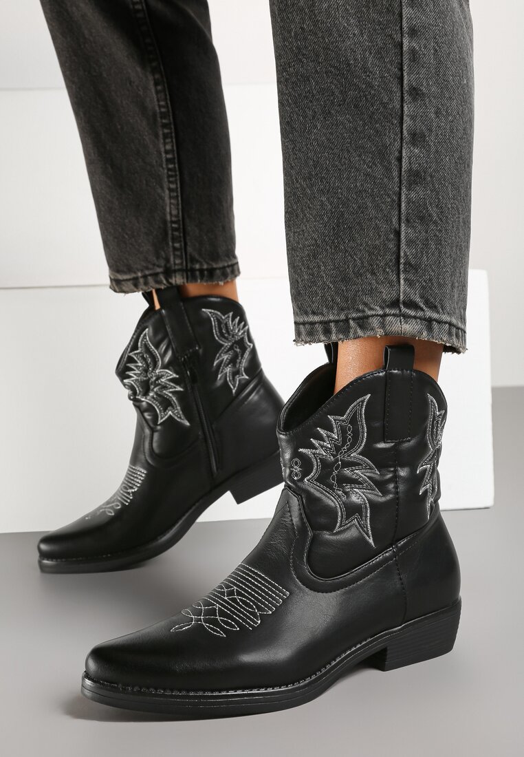 Botine Savanellae Argintii