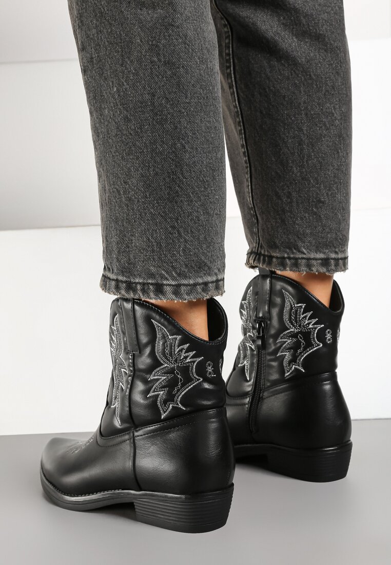 Botine Savanellae Argintii