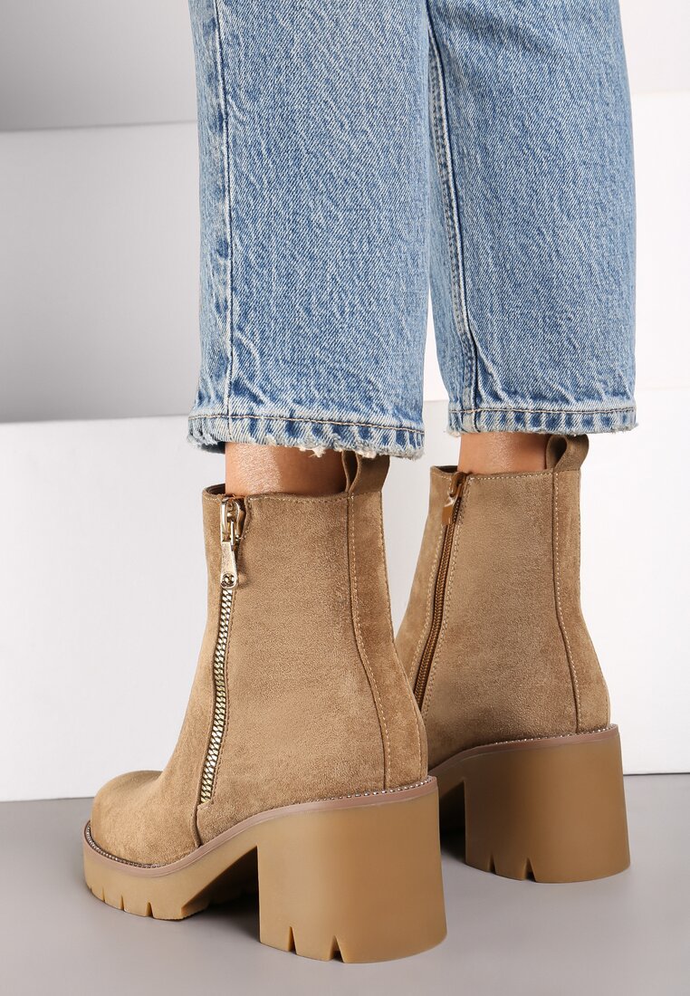 Botine Ravindoria Bej