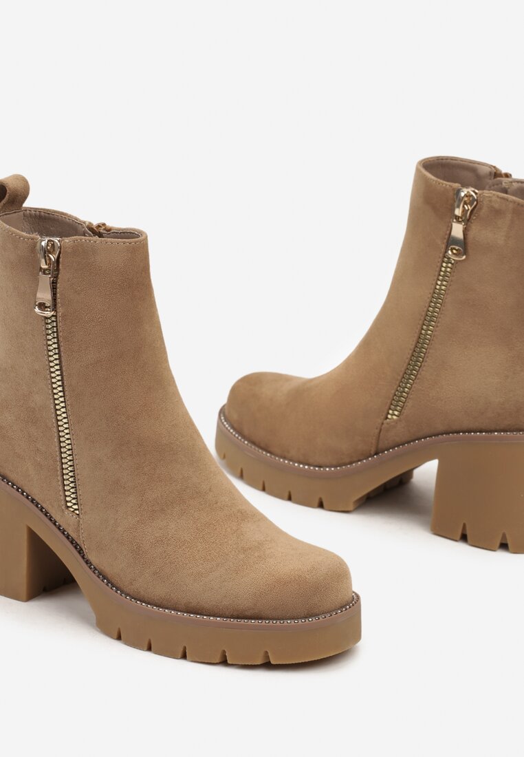 Botine Ravindoria Bej
