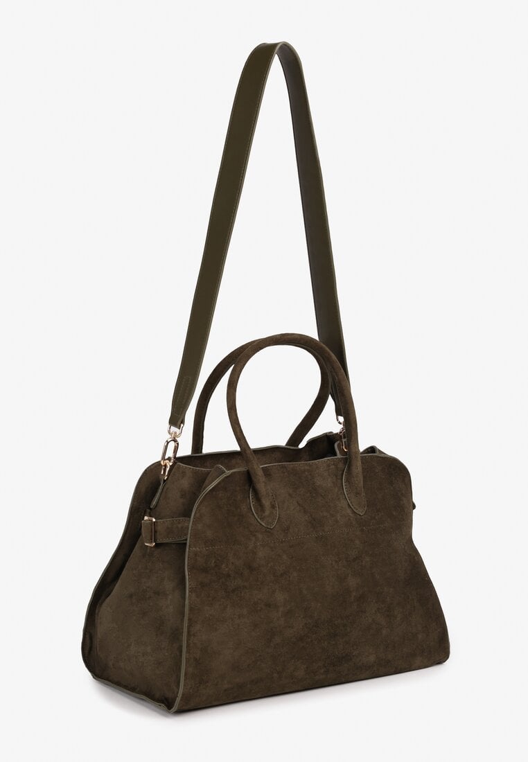 Zielona Torebka na Ramię z Dodatkowym Paskiem Ozdobiona Metalicznym Breloczkiem Stinala