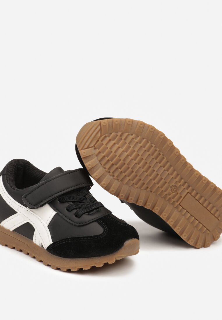 Czarne Buty Sportowe Sneakersy z Geometrycznymi Paskami i Sznurowaniem Valentiana