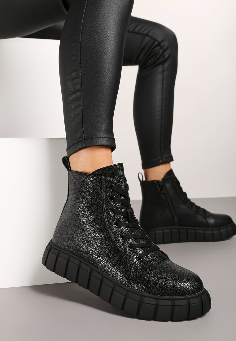 Botine Siovra Negre