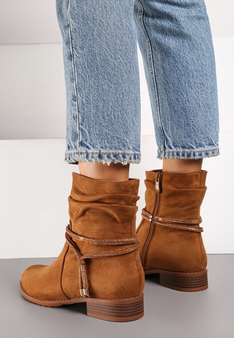 Botine Etinra Maro