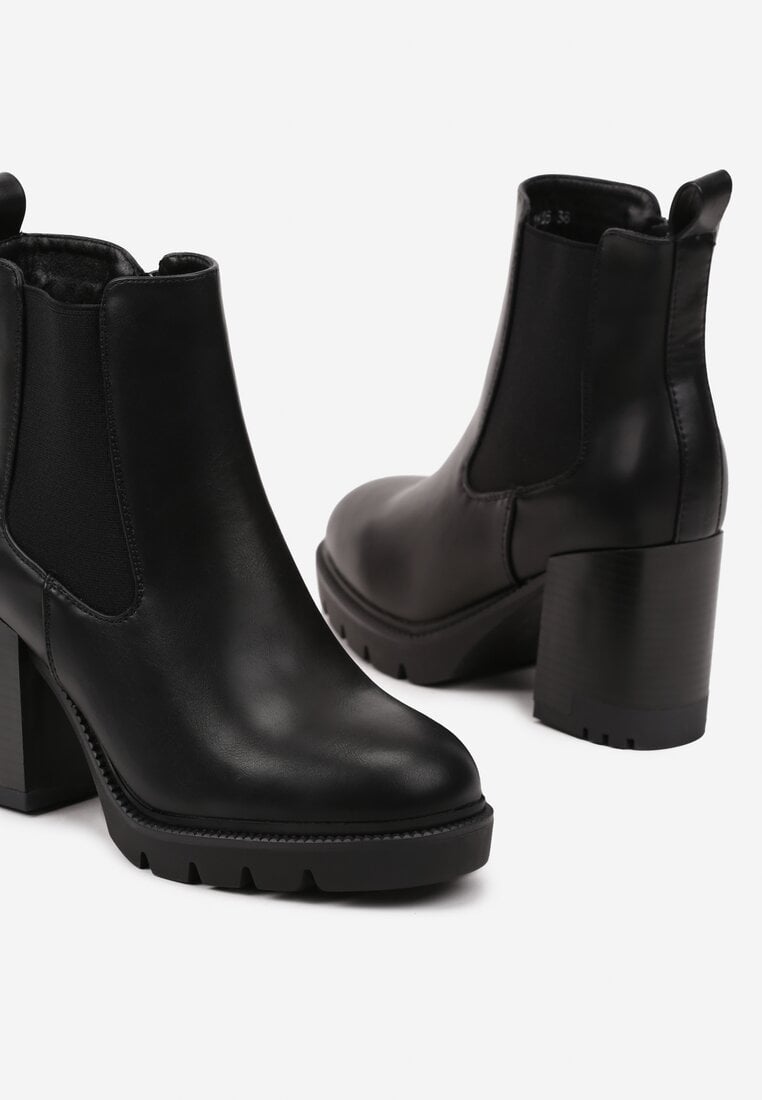 Czarne Botki Sztyblety na Słupku Ozdobione Elastyczną Wstawką Rearia