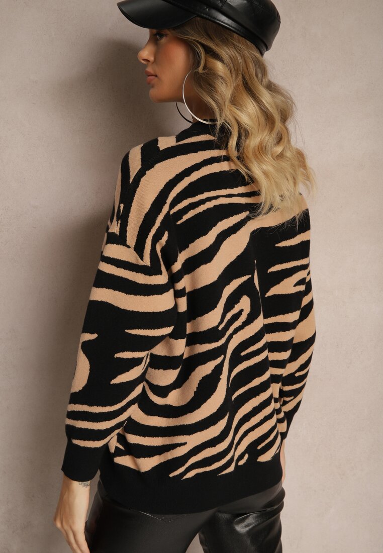 Brązowo-Czarny Sweter o Klasycznym Kroju w Print w Zebrę Venitia
