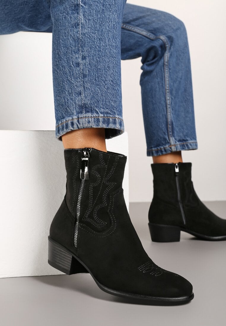 Botine Negre
