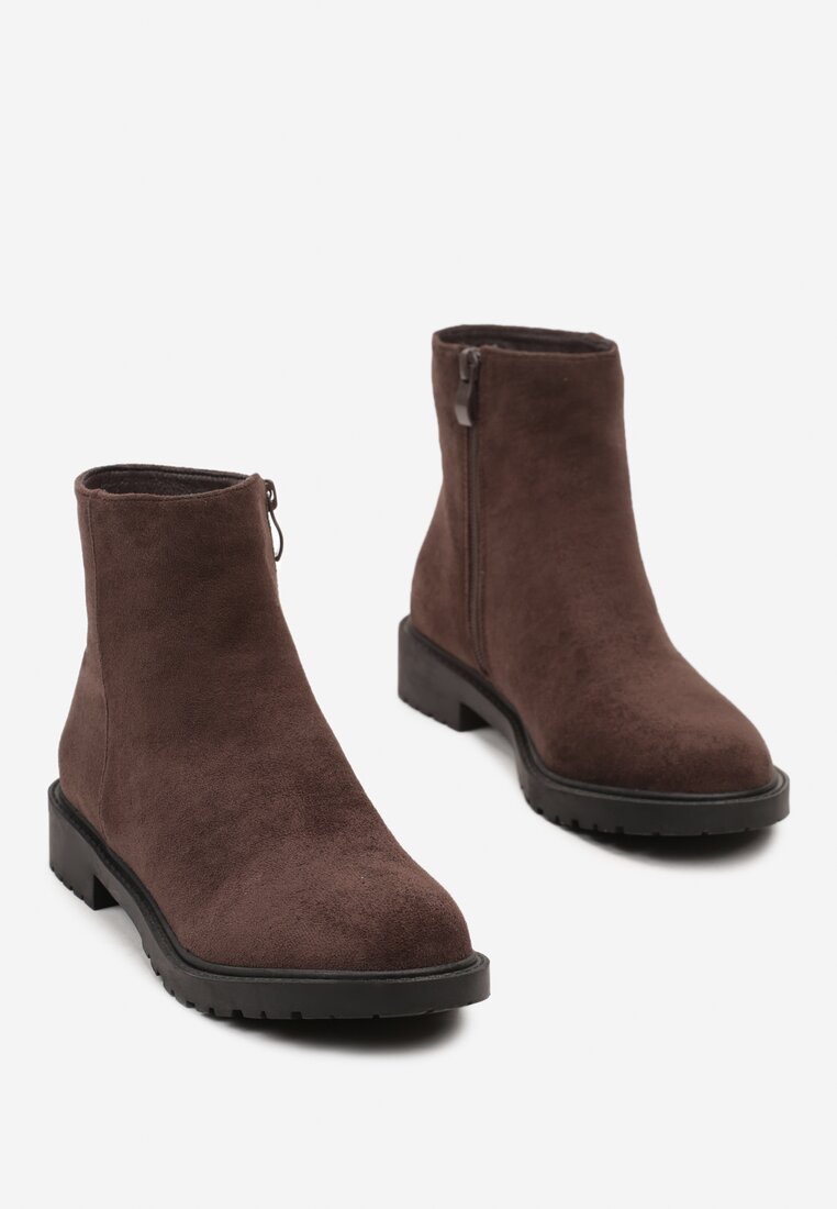 Botine Niadoraea Maro