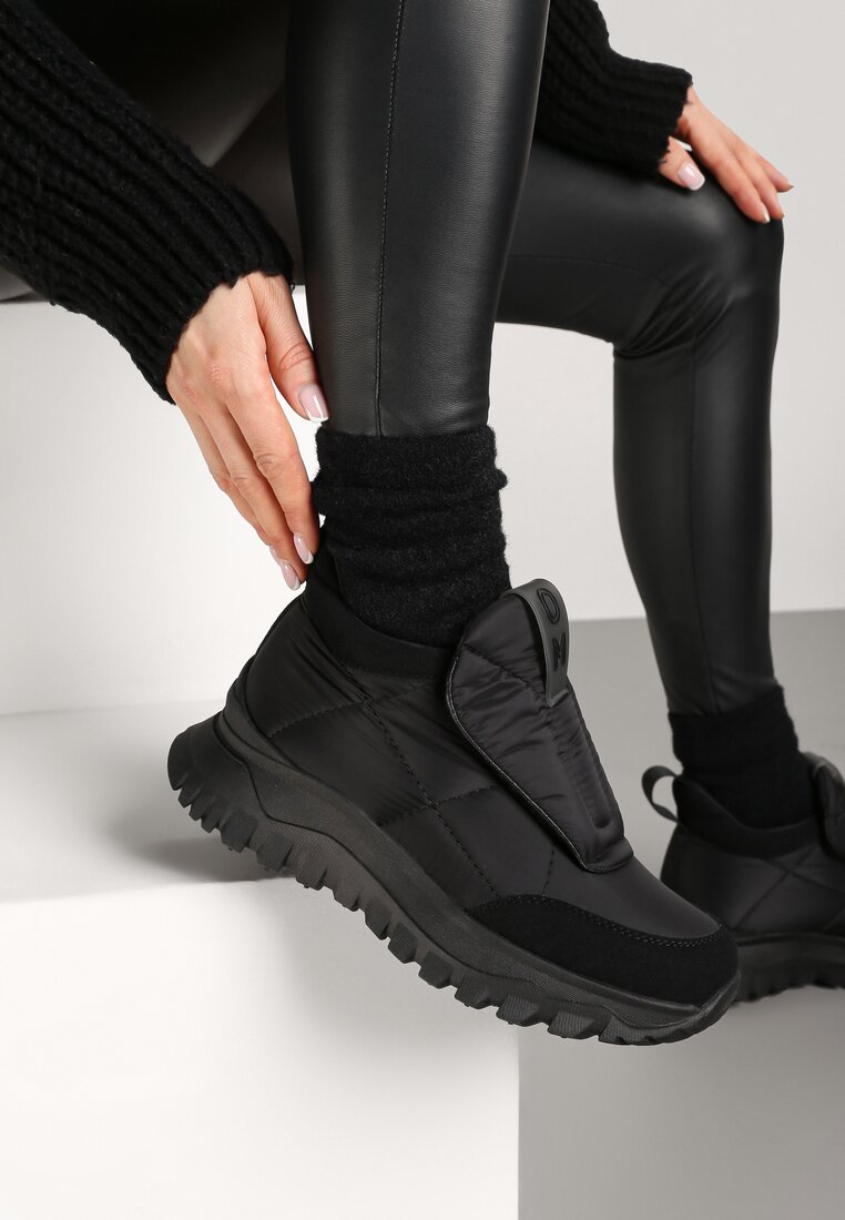 Sneakers Resilie Negri