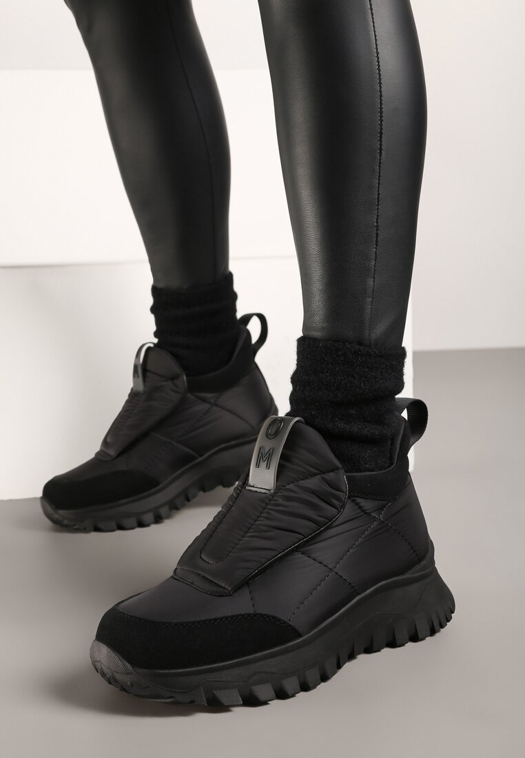 Sneakers Resilie Negri