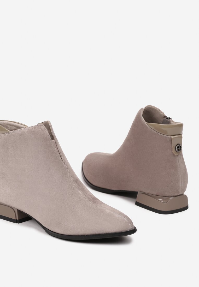 Botine Ninnava Bej