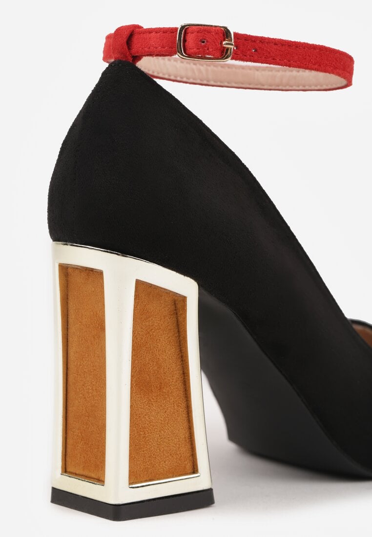 Czarne Czółenka na Słupku Ozdobione Paskiem i Metaliczną Aplikacją Lannethe