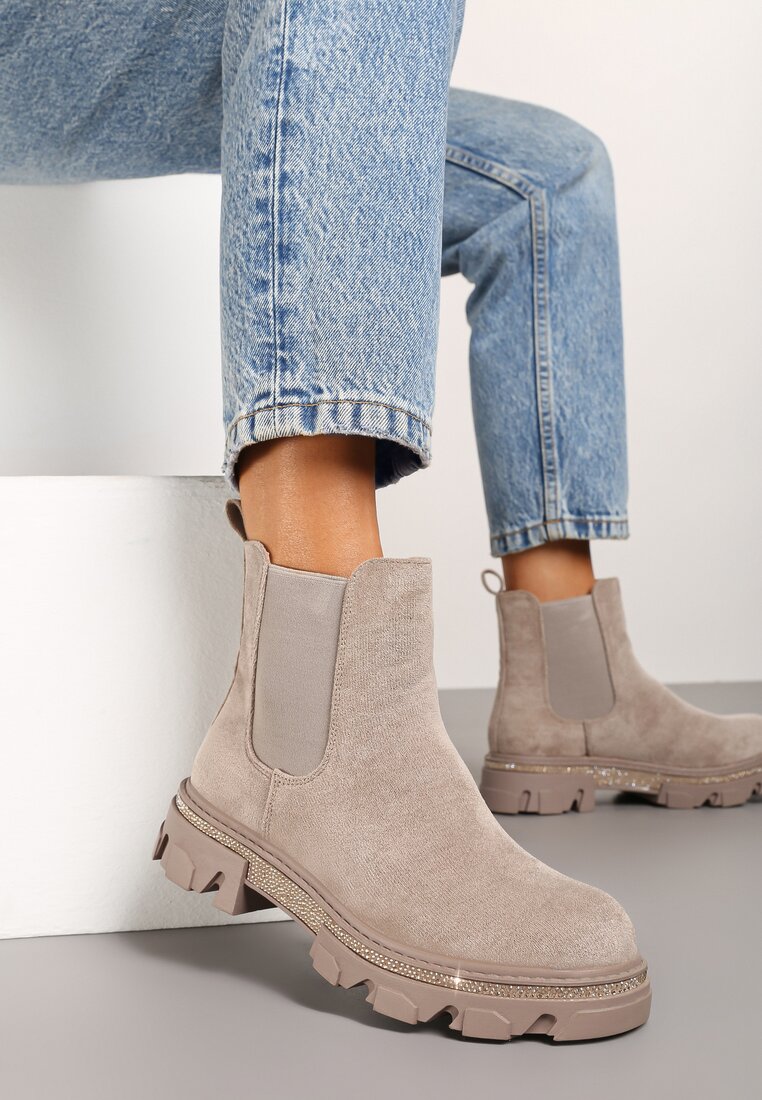 Botine Enarwena Bej