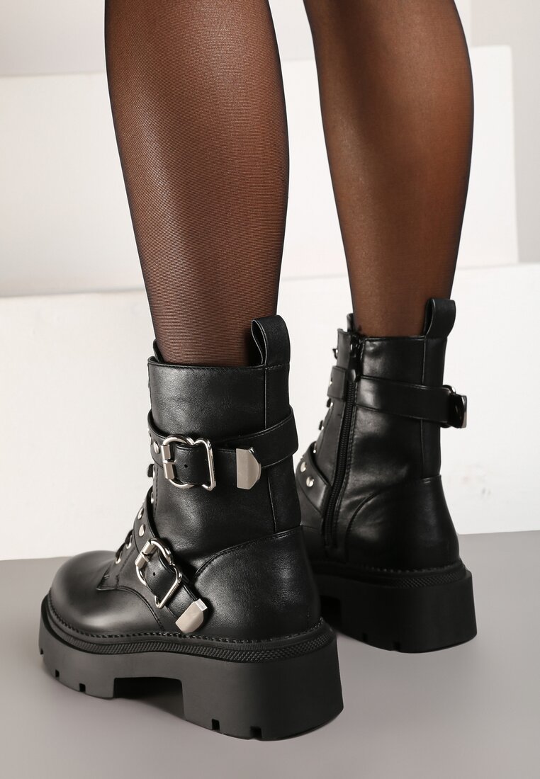 Czarne Płaskie Sznurowane Botki w Stylu Workerów Ozdobione Klamrami Esarinta