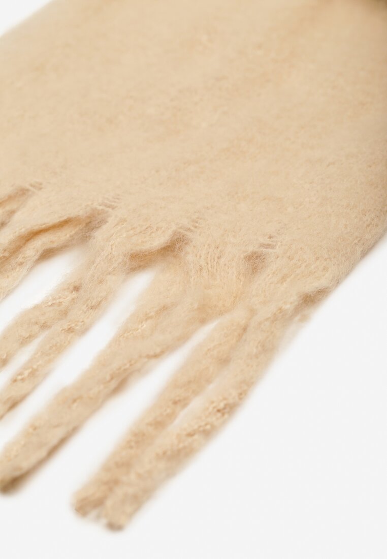 Beżowy Szalik Ozdobiony Frędzlami Esalirea