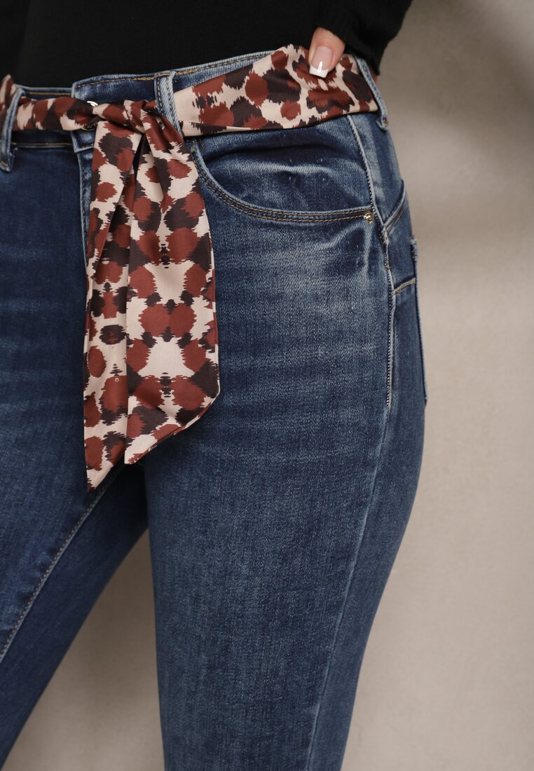 Niebieskie Jeansy Skinny z Efektem Push Up i Wiązanym Paskiem w Cętki Tenamia