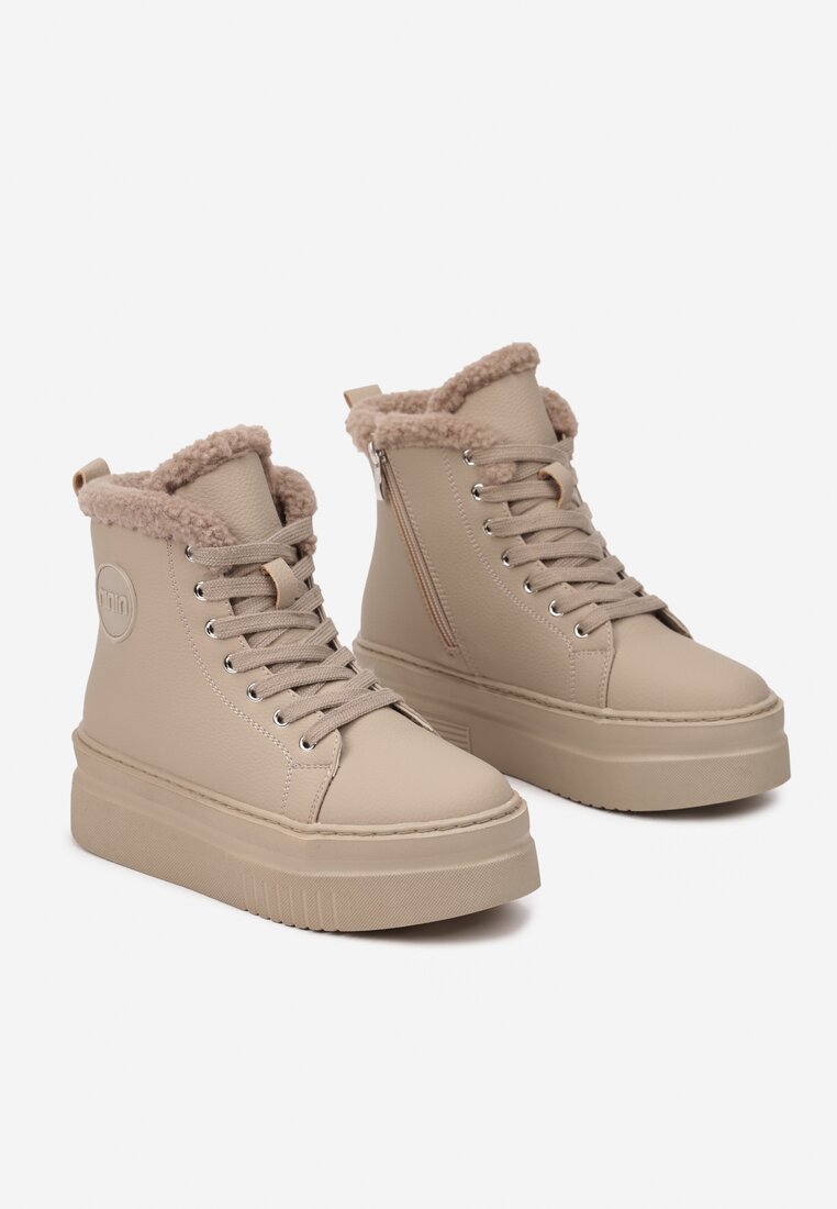 Botine Esadwenna Bej