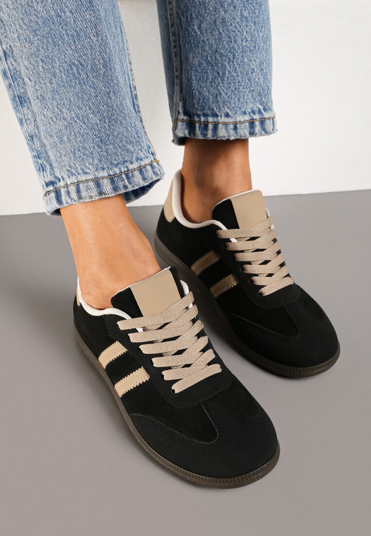 Czarne Casualowe Sneakersy z Ekozamszu na Płaskiej Podeszwie Pemeriana