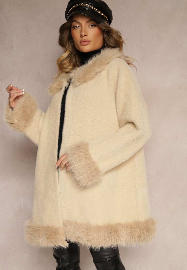 Beżowy Płaszcz Rozkloszowany z Wełną i Wiskozą z Futerkiem i Odpinanym Kołnierzem Pesalttia