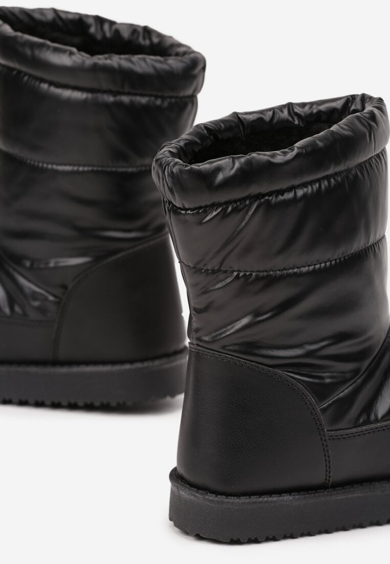 Czarne Pikowane Śniegowce na Płaskiej Podeszwie Raviti