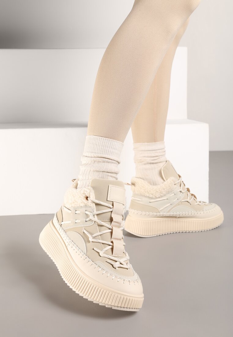 Botine Bej