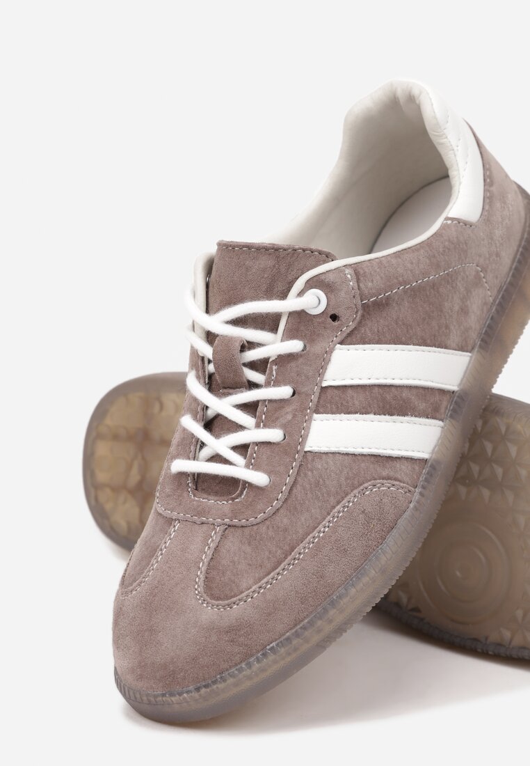 Brązowe Płaskie Sneakersy ze Skóry Naturalnej z Ozdobnymi Paskami Nelarielis