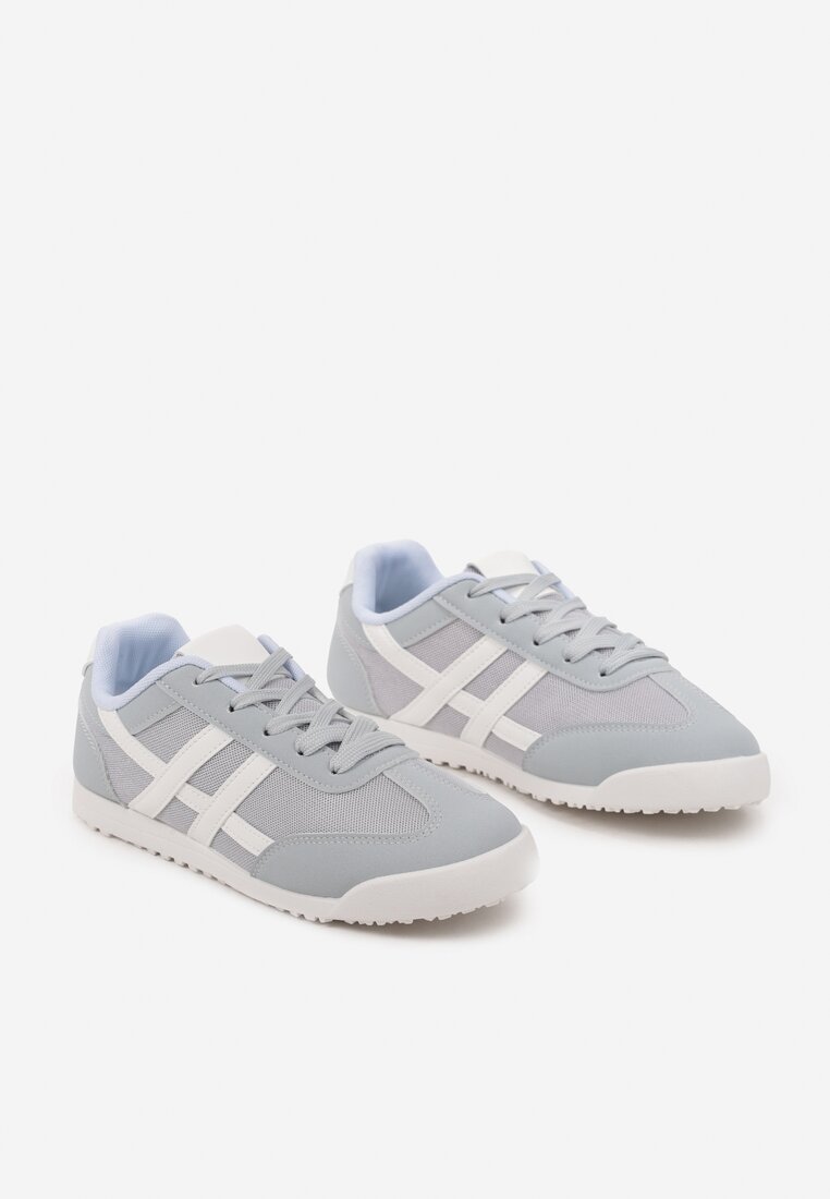 Jasnoniebieskie Sneakersy na Płaskiej Podeszwie z Geometrycznym Wzorem Rivmi