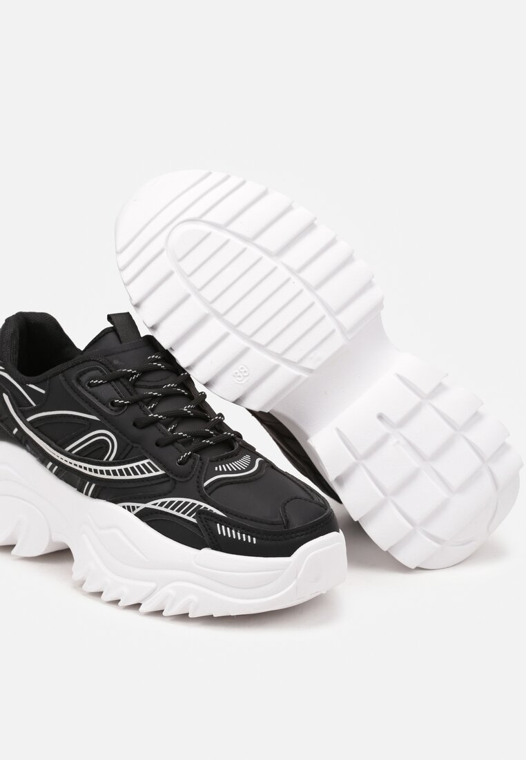Sneakers Sarial Negri