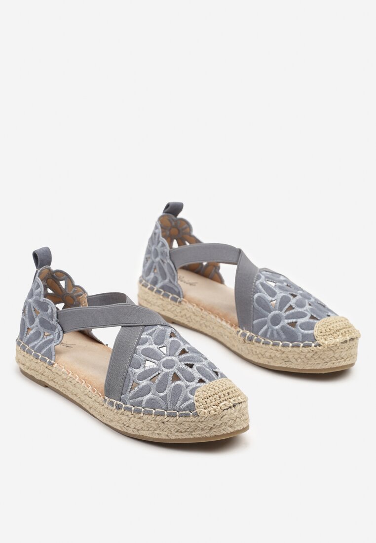 Niebieskie Płaskie Espadryle z Ażurową Cholewką Elearosea