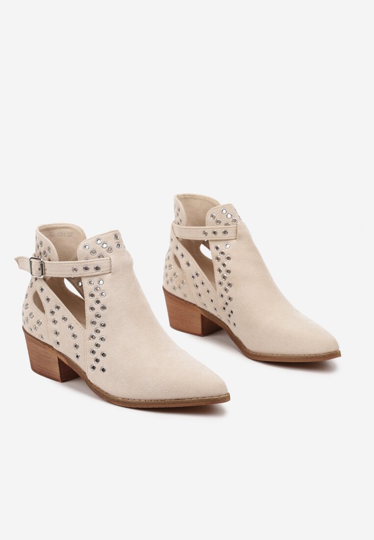 Botine Eleawena Bej