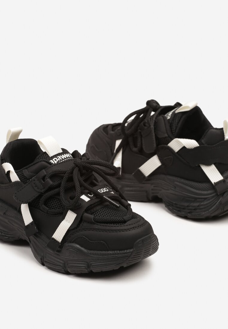 Czarne Streetwearowe Buty Sportowe Sneakersy na Tłoczonej Podeszwie Velriti