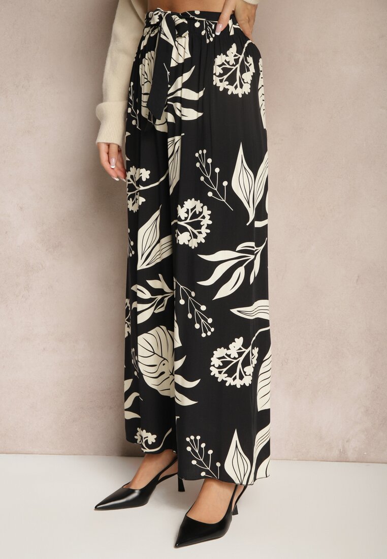 Pantaloni Liledia Negri