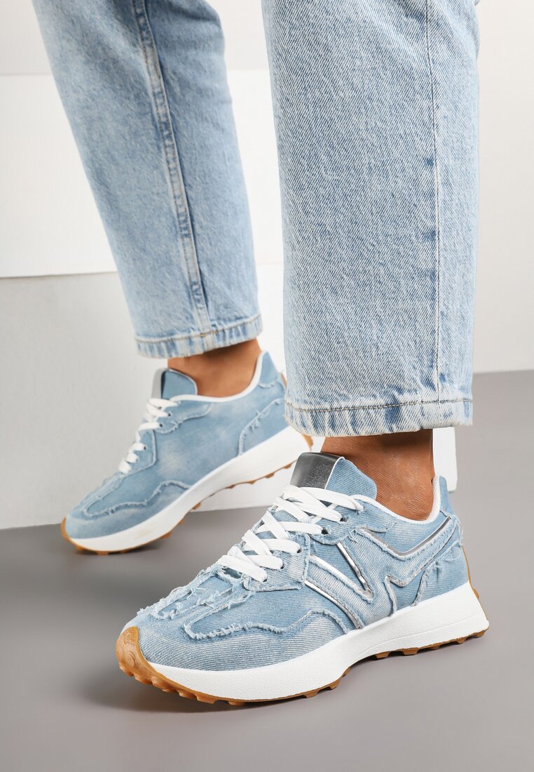 Niebieskie Sneakersy Ozdobione Przeszyciami Varretis