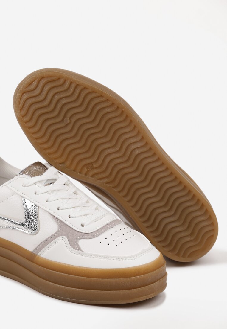 Biało-Srebrne Sneakersy Klasyczne Tenisówki na Tłoczonej Platformie Melvesia
