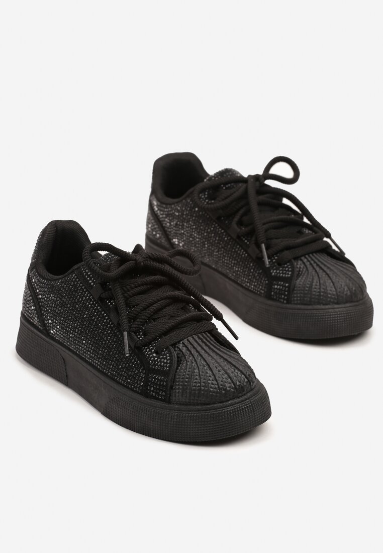 Czarne Sneakersy z Ozdobnym Tłoczeniem i Cyrkoniami Dorreia