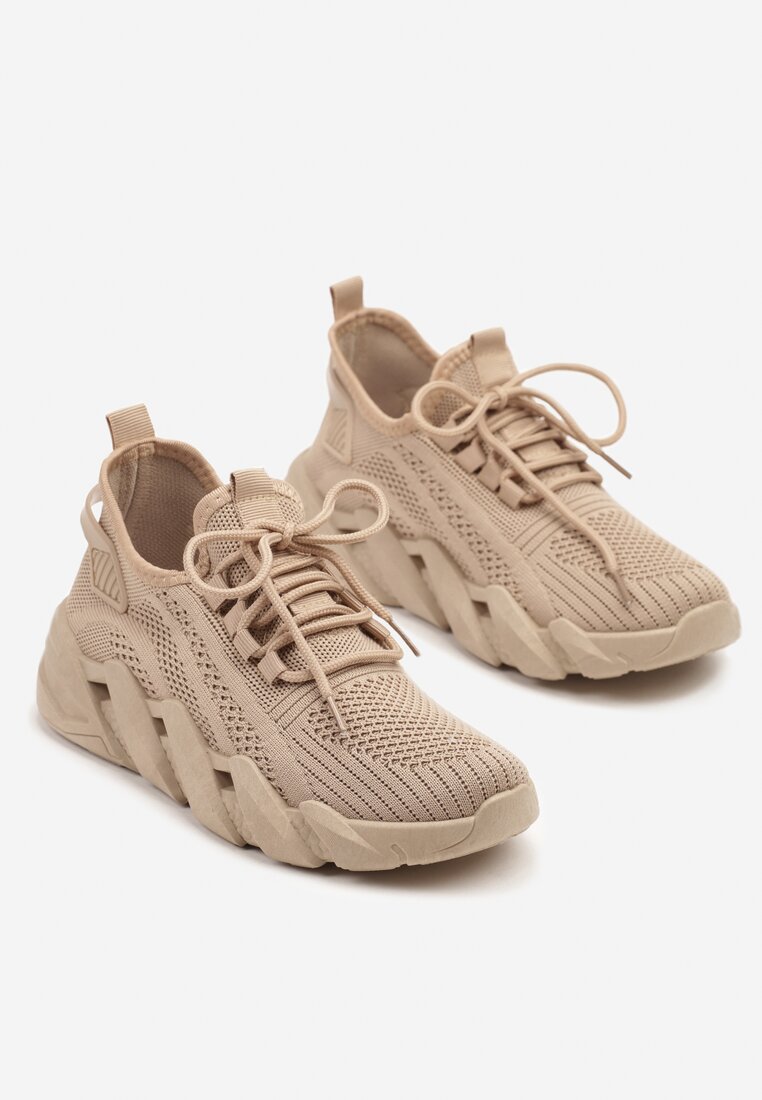 Ciemnobeżowe Sneakersy na Tłoczonej Platformie Tatilora