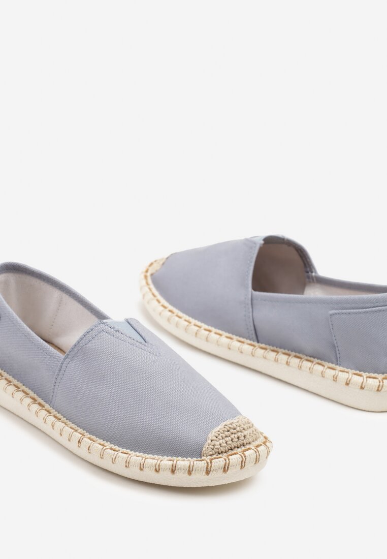 Jasnoniebieskie Wsuwane Espadryle Ozdobione Przeszyciami Baliris