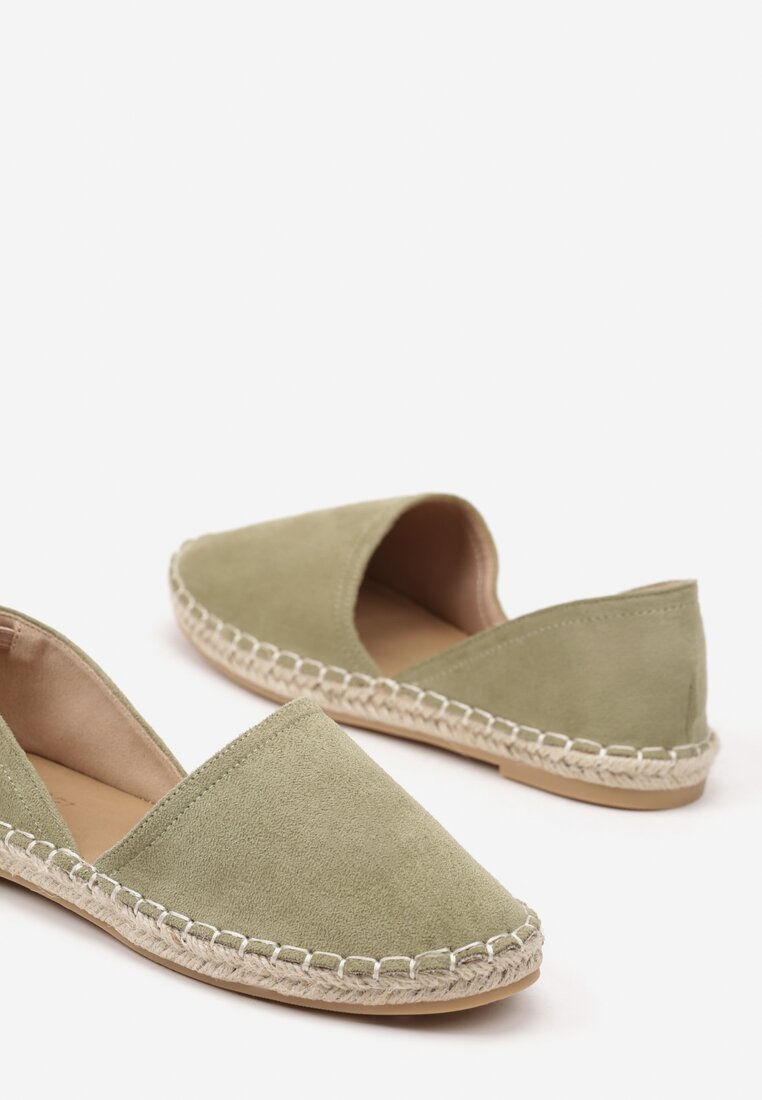 Zielone Espadryle  Ozdobione Wyciętą Cholewką i Plecionką Wommea