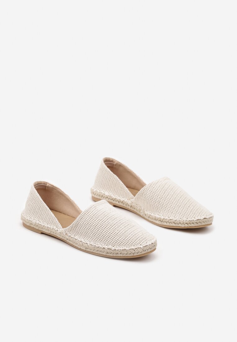 Jasnobeżowe Espadryle  Ozdobione Wyciętą Cholewką i Plecionką Wommea