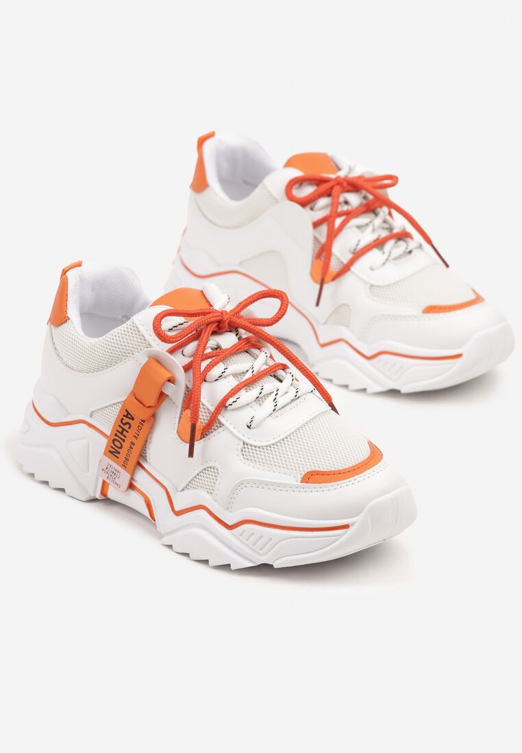 Biało-Pomarańczowe Sneakersy z Siateczkowymi Wstawkami i Paskami na Boku Taneril